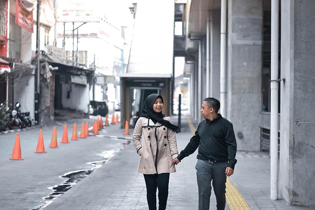dating-640x480-17896328.jpeg