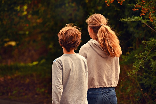family-640x480-3073918.jpeg