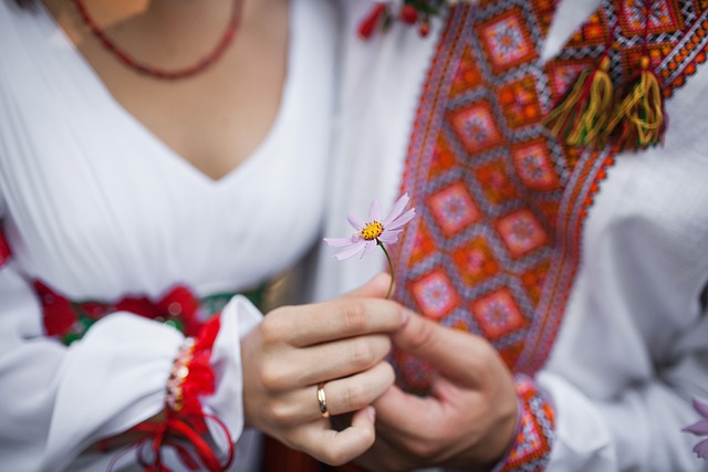 wedding-640x480-38953269.jpeg