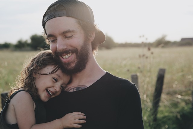 family-640x480-9684081.jpeg