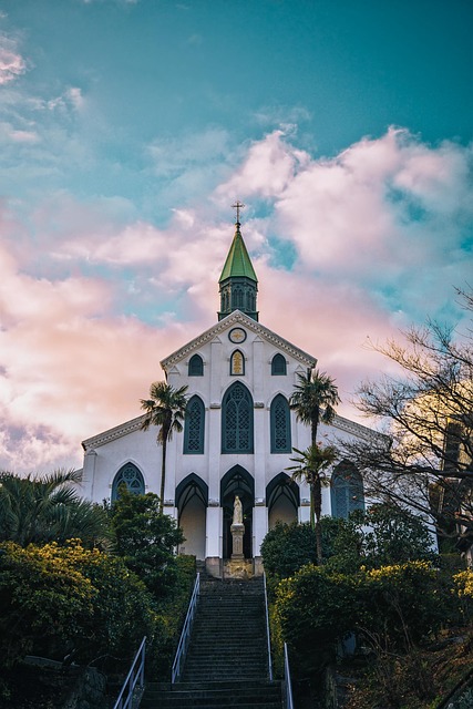 church-640x480-74058224.jpeg