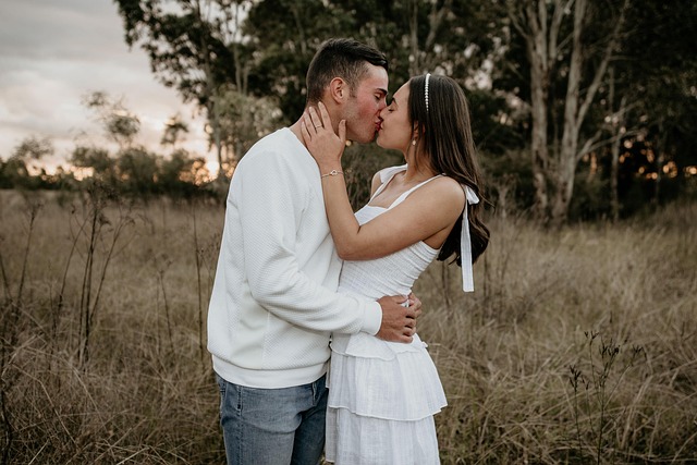 relationship-640x480-43506634.jpeg