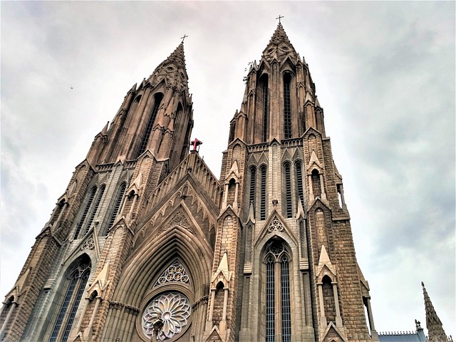 church-640x480-60980405.jpeg