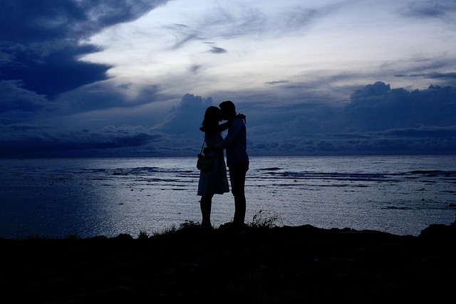 dating-640x480-95162222.jpeg