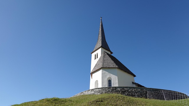 church-640x480-90736660.jpeg