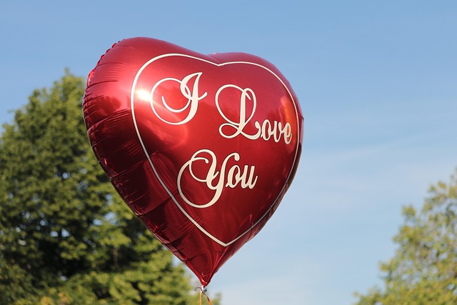 love-640x480-42385168.jpeg