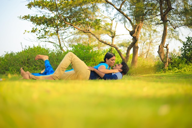 dating-640x480-16297496.jpeg
