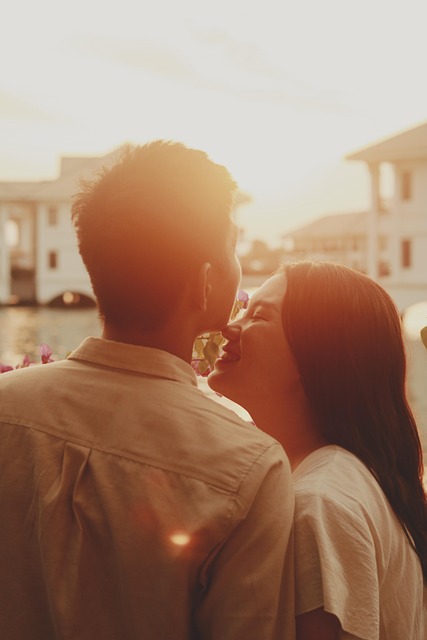 dating-640x480-6891410.jpeg